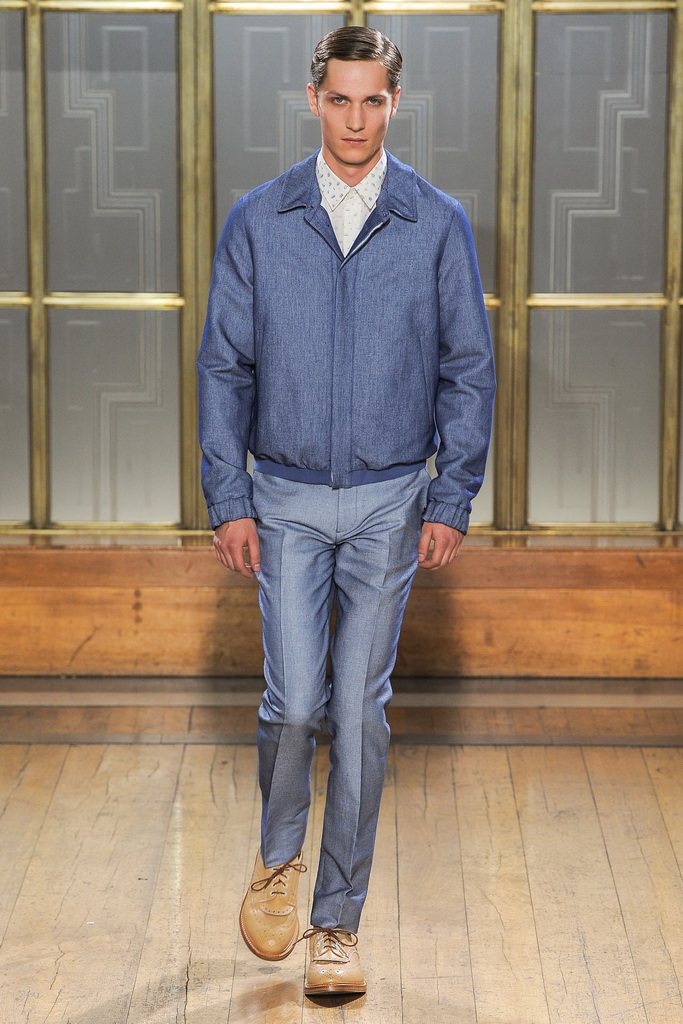 Nicole Farhi 13bDƬ