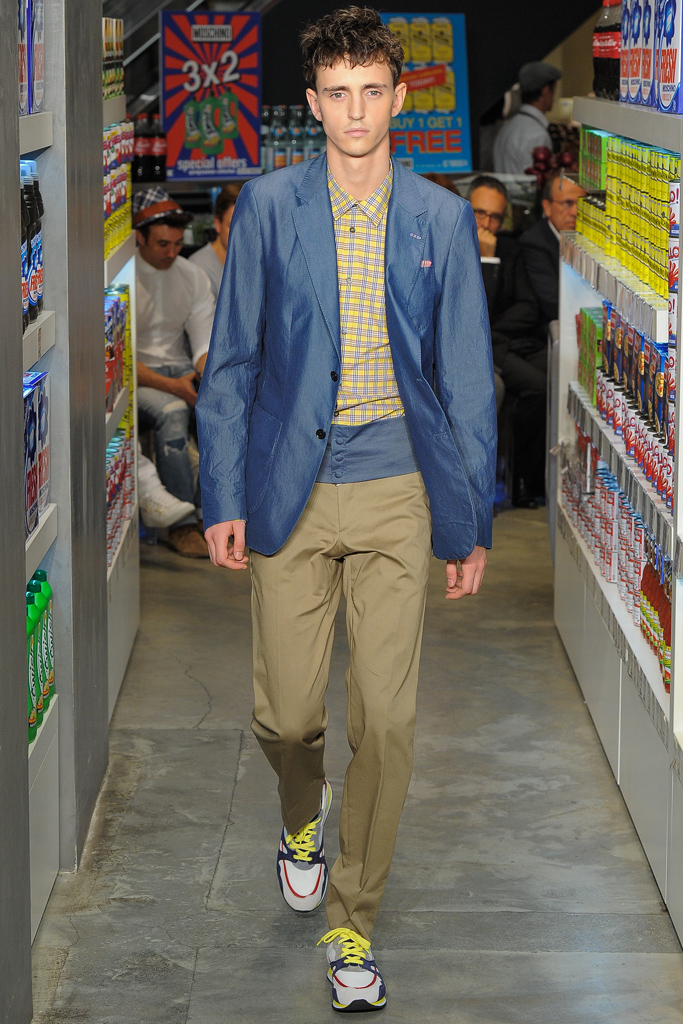 Moschino 13bDƬ