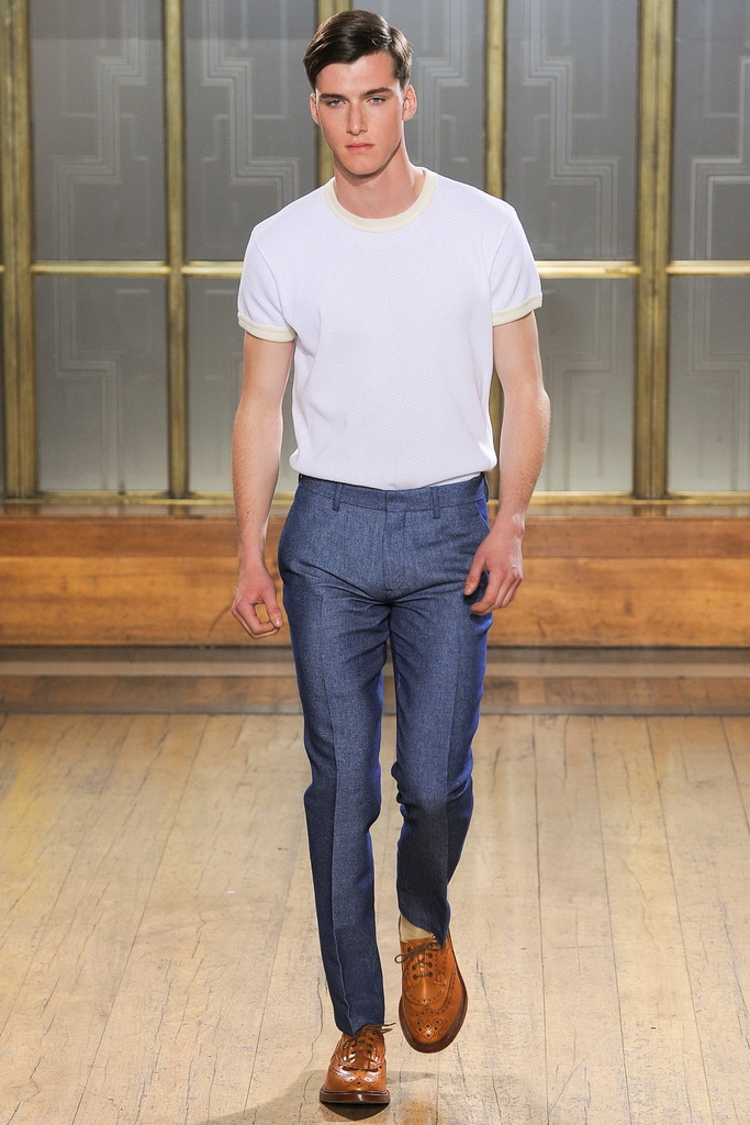 Nicole Farhi 13bDƬ