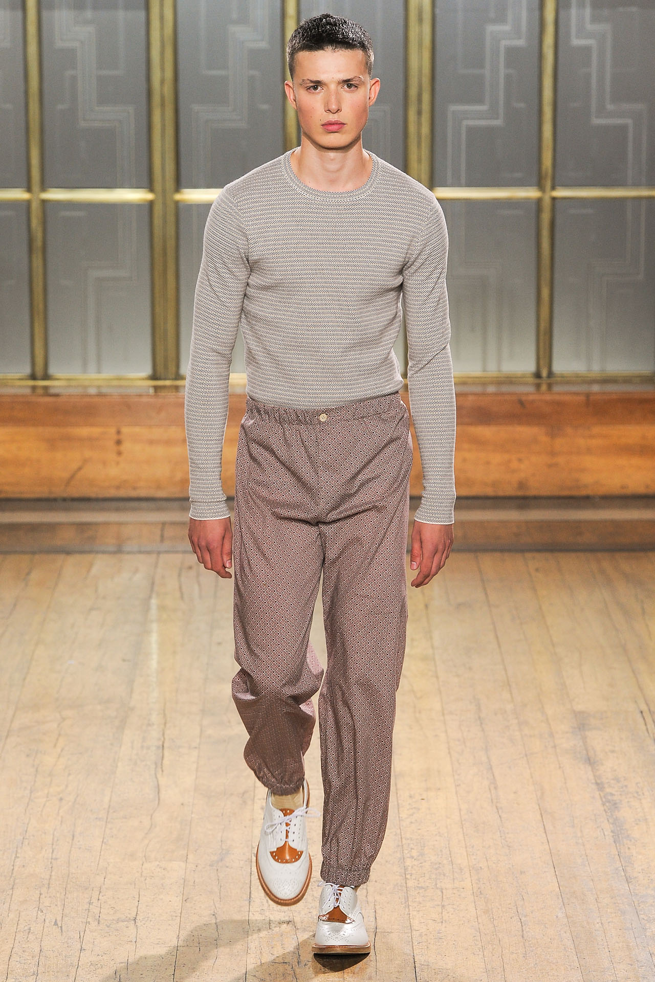 Nicole Farhi 13bDƬ