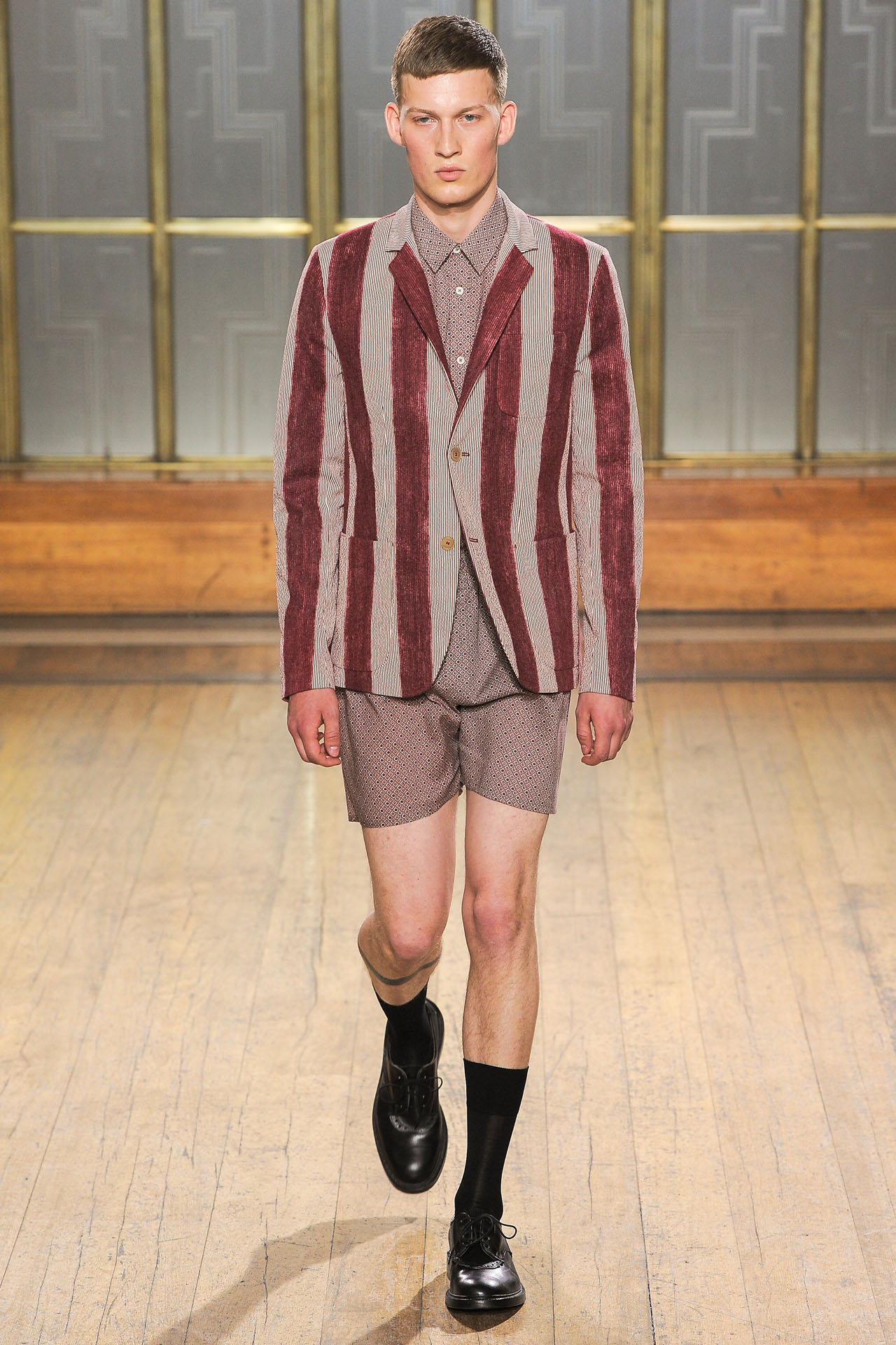 Nicole Farhi 13bDƬ