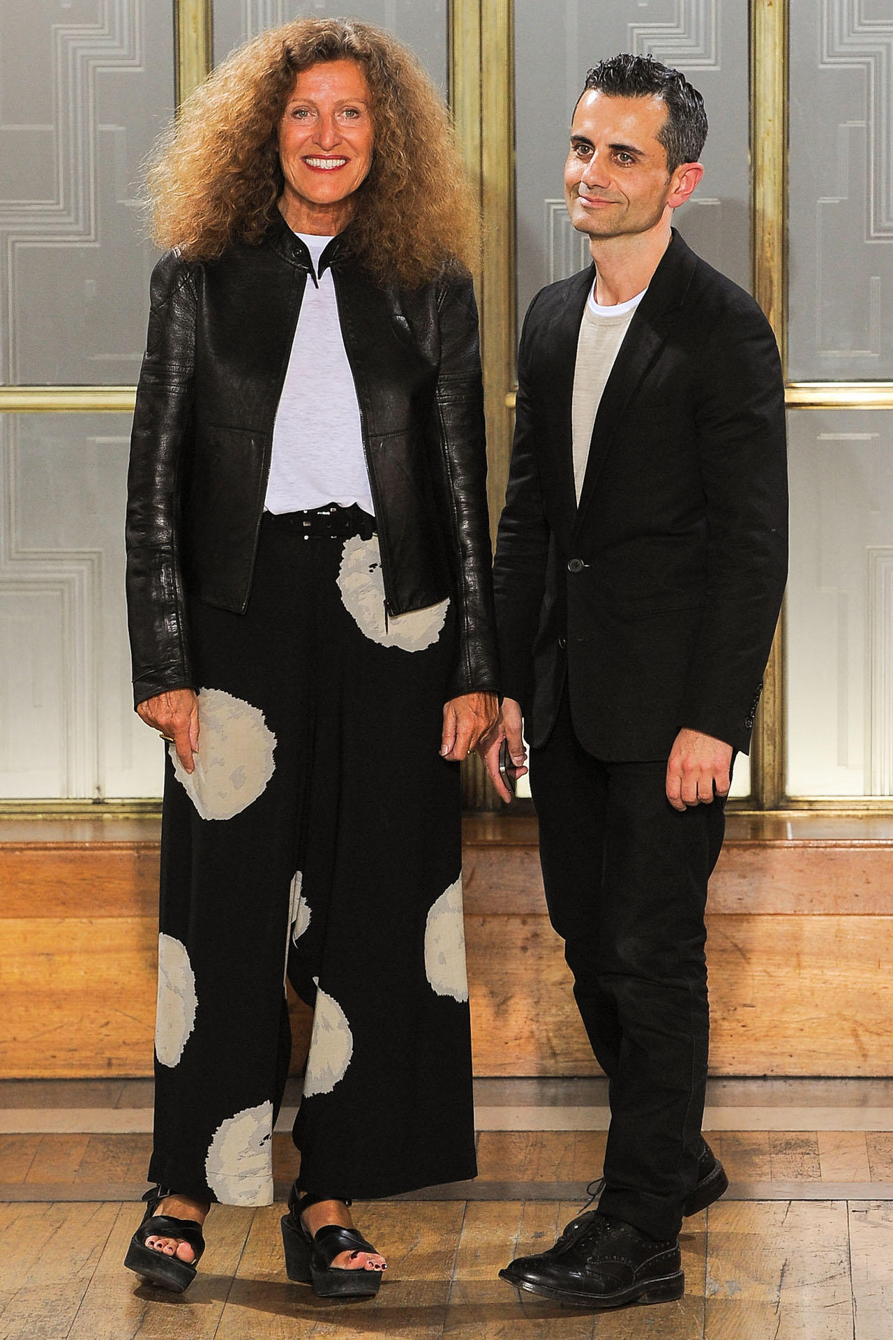 Nicole Farhi 13bDƬ
