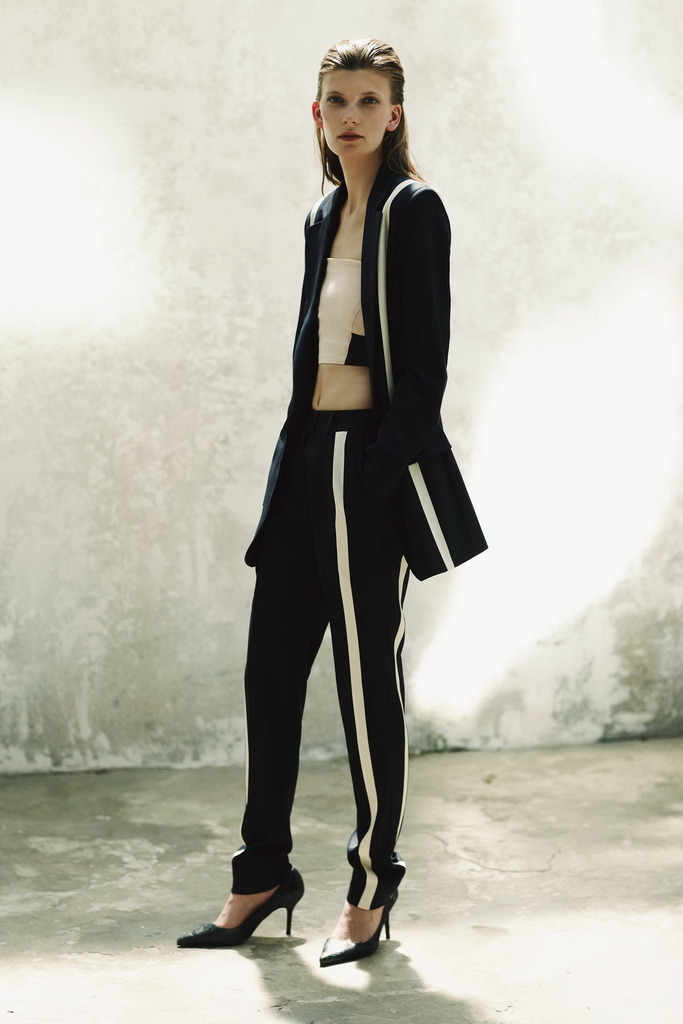 Preen 13紺DƬ