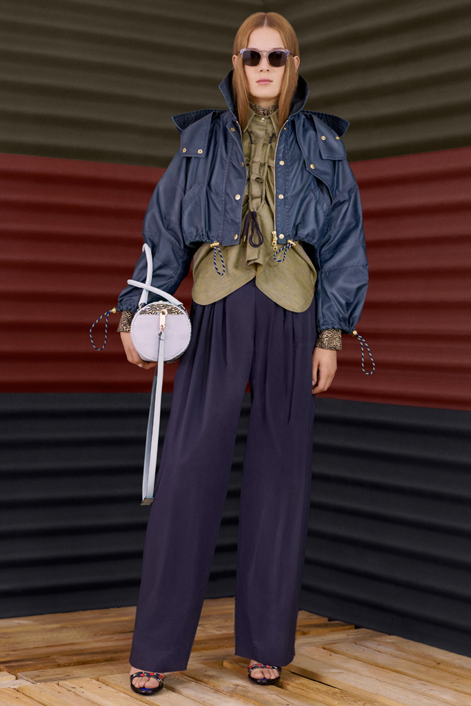 Kenzo 13紺DƬ