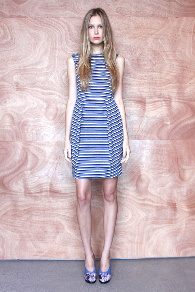 Karen Walker 13紺DƬ