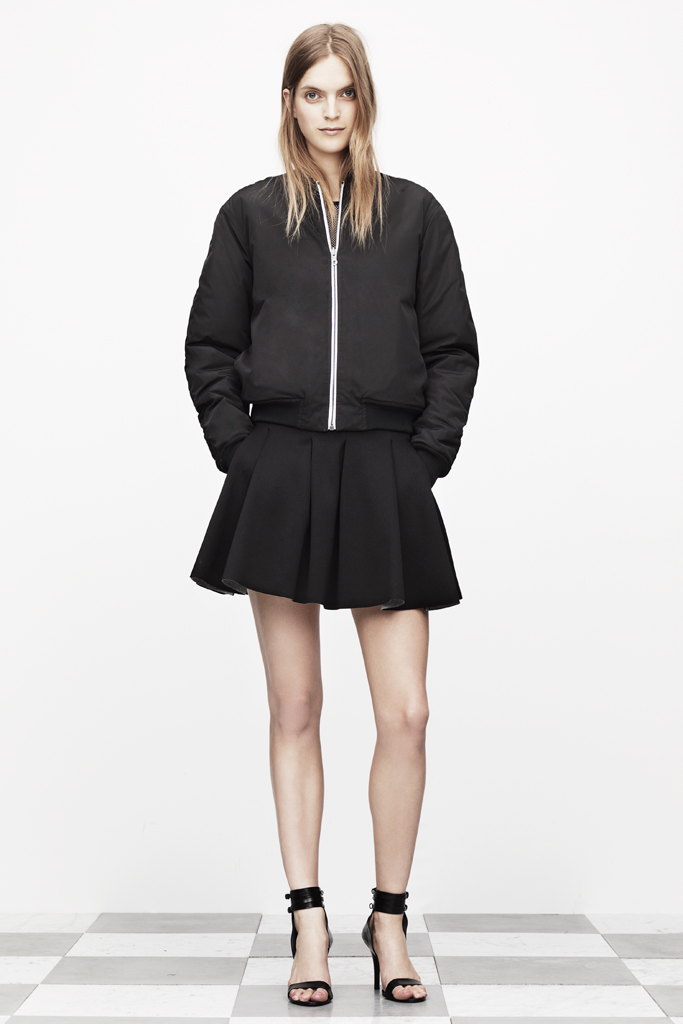 T by Alexander Wang 13紺DƬ