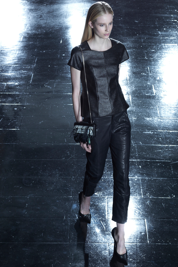 Theyskens Theory 13紺DƬ
