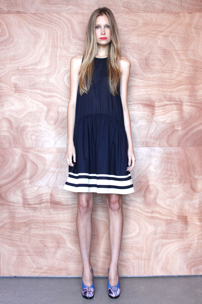 Karen Walker 13紺DƬ