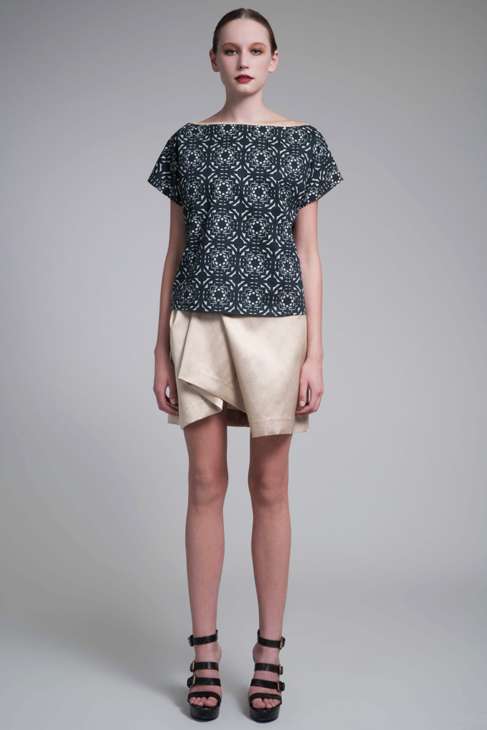 Vivienne Tam 13紺DƬ