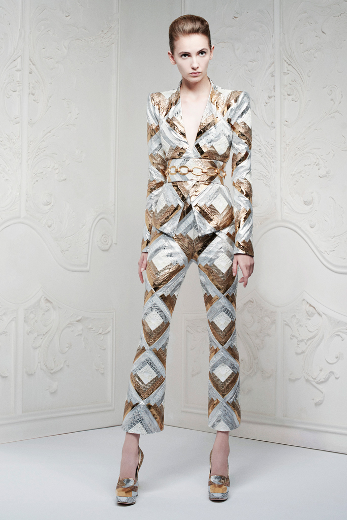 Alexander McQueen 13紺DƬ