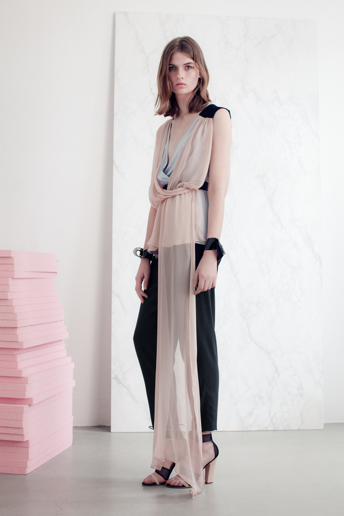 Vionnet 13紺DƬ