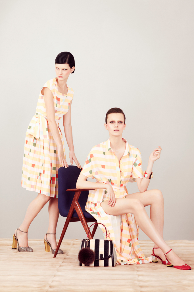 Fendi 13紺DƬ