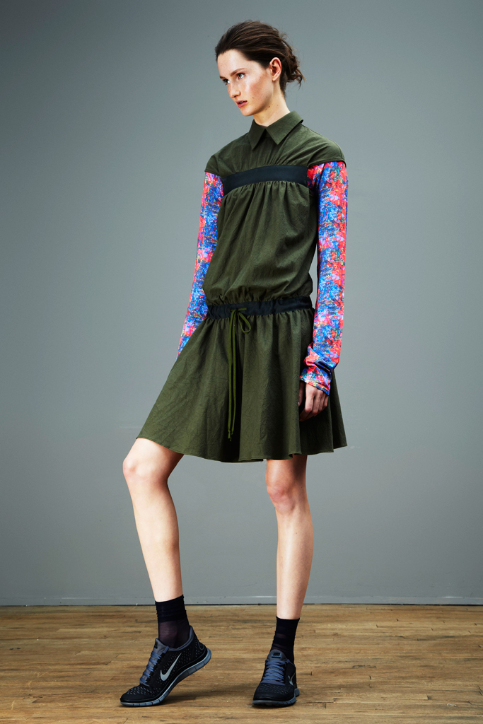 Richard Chai Love 13紺DƬ