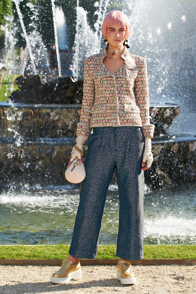 Chanel 13紺DƬ