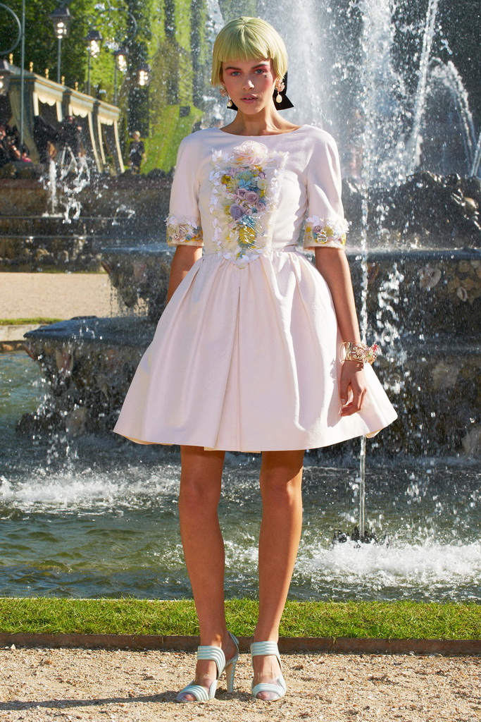 Chanel 13紺DƬ