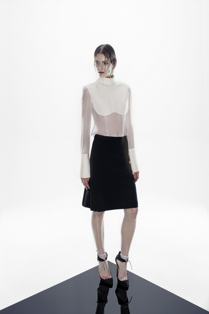 Dion Lee 13紺DƬ