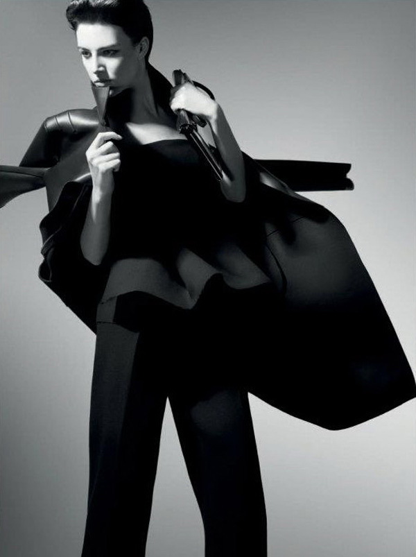 Costume National 2012ﶬϵЏVDƬ