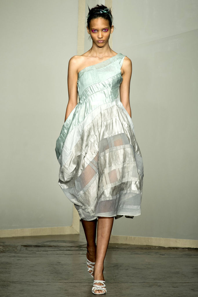 Donna Karan 2013DƬ