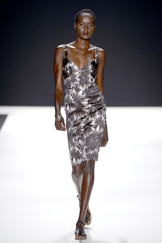 Naeem Khan 2013DƬ
