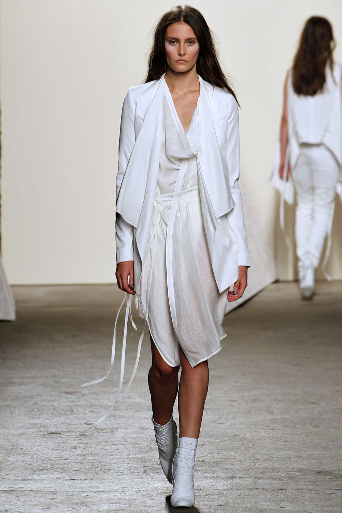 Tess Giberson 2013DƬ