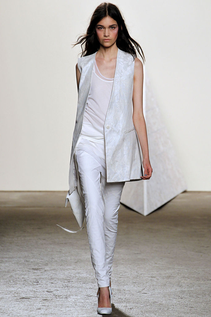 Tess Giberson 2013DƬ