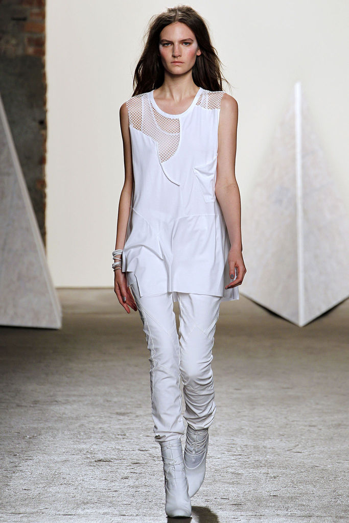 Tess Giberson 2013DƬ