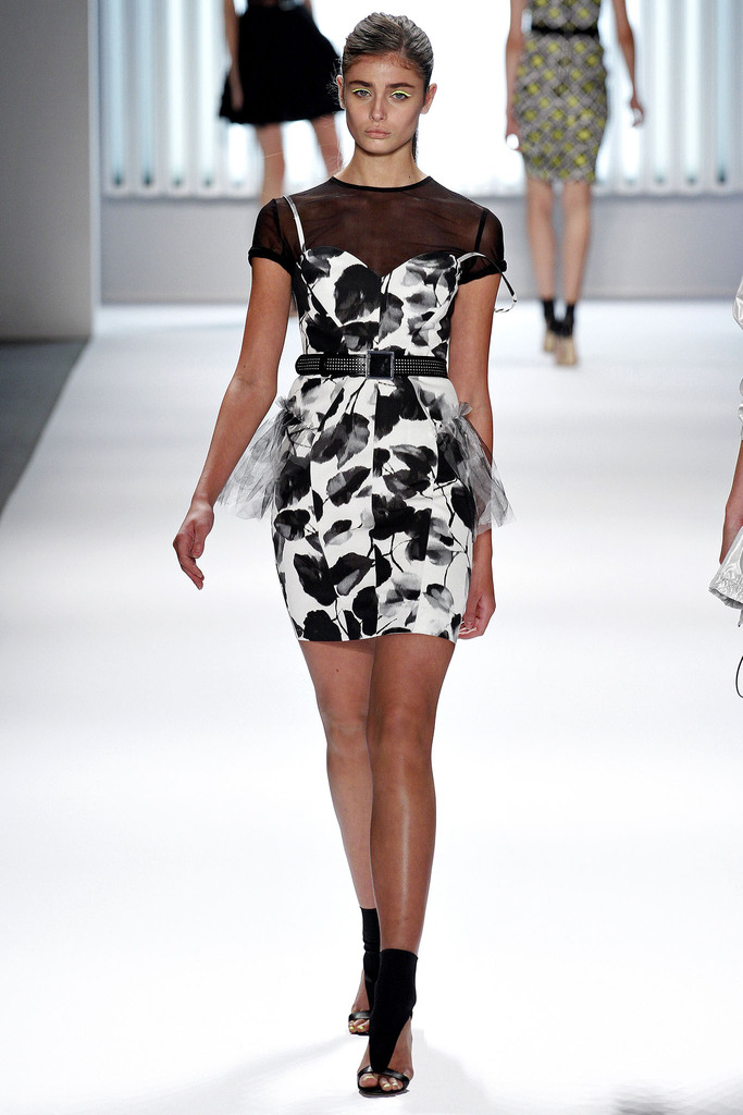 Milly 2013DƬ