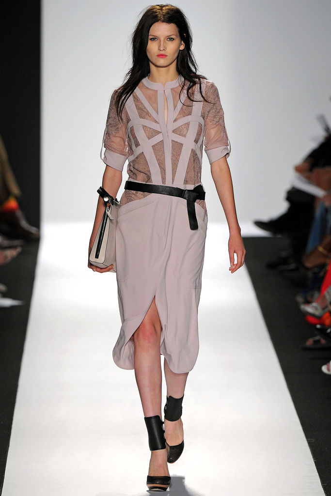 BCBG Max Azria 2013DƬ