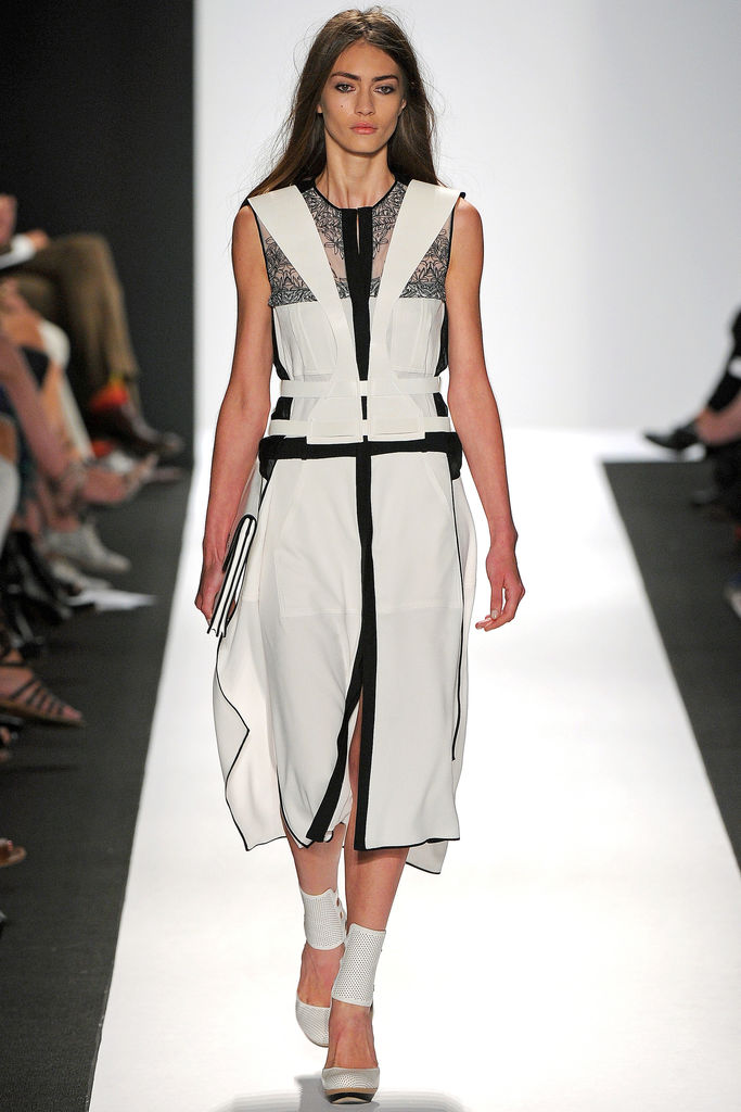 BCBG Max Azria 2013DƬ