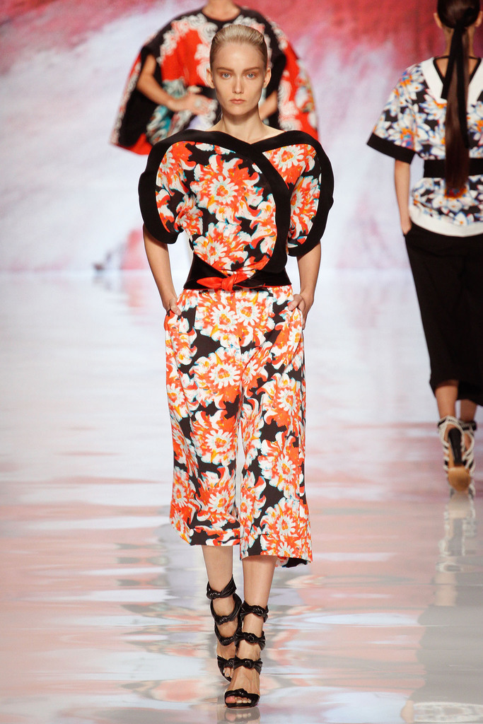 Etro 2013DƬ