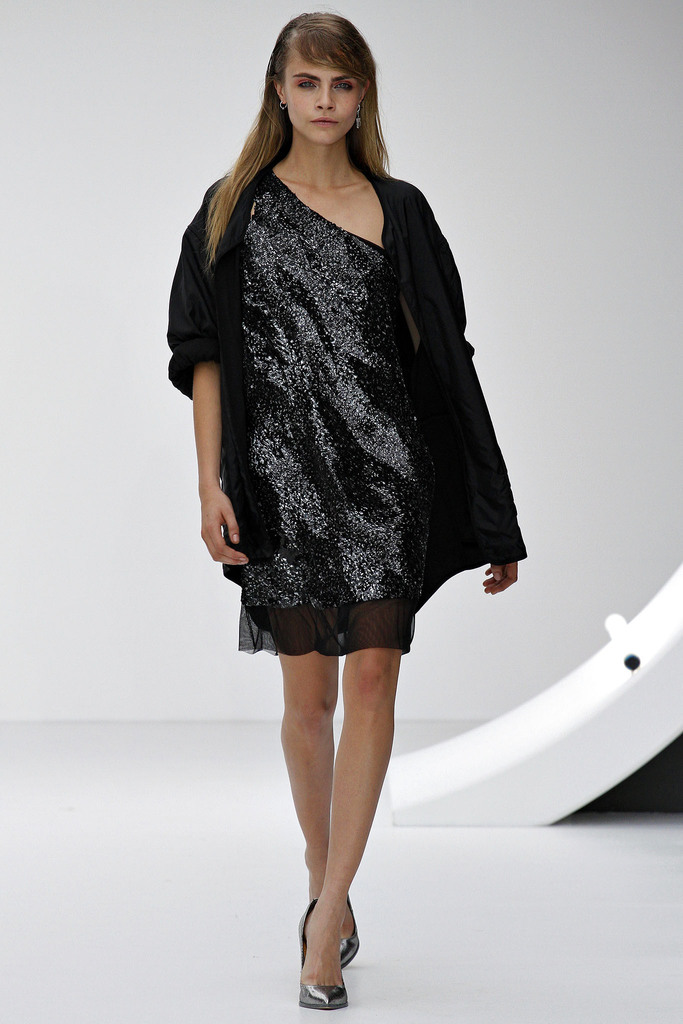 Topshop Unique 2013DƬ