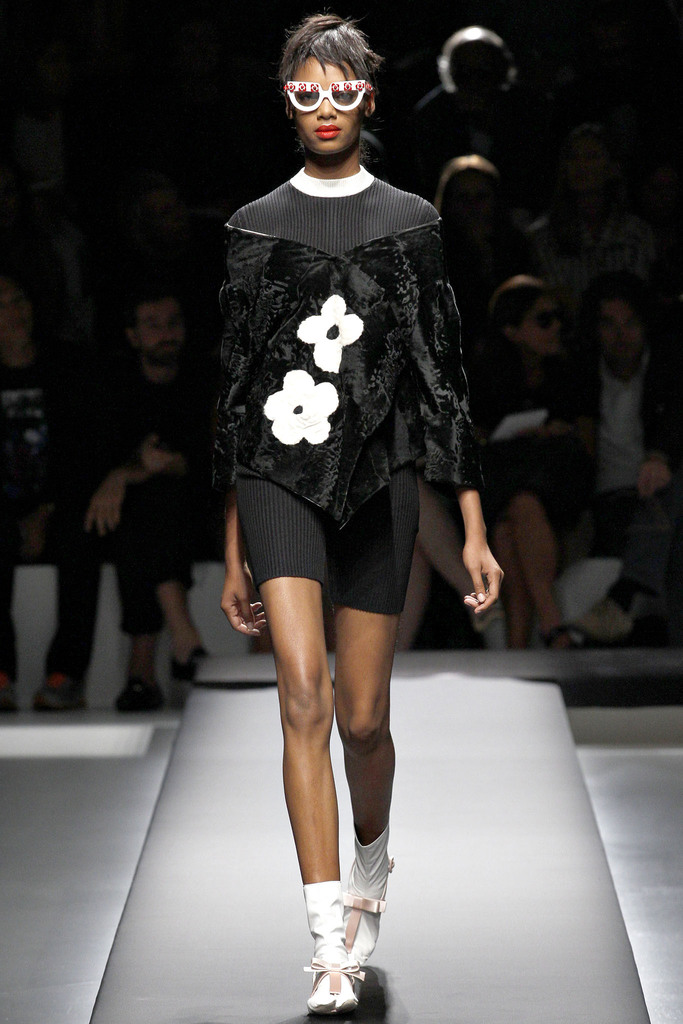 Prada 2013DƬ