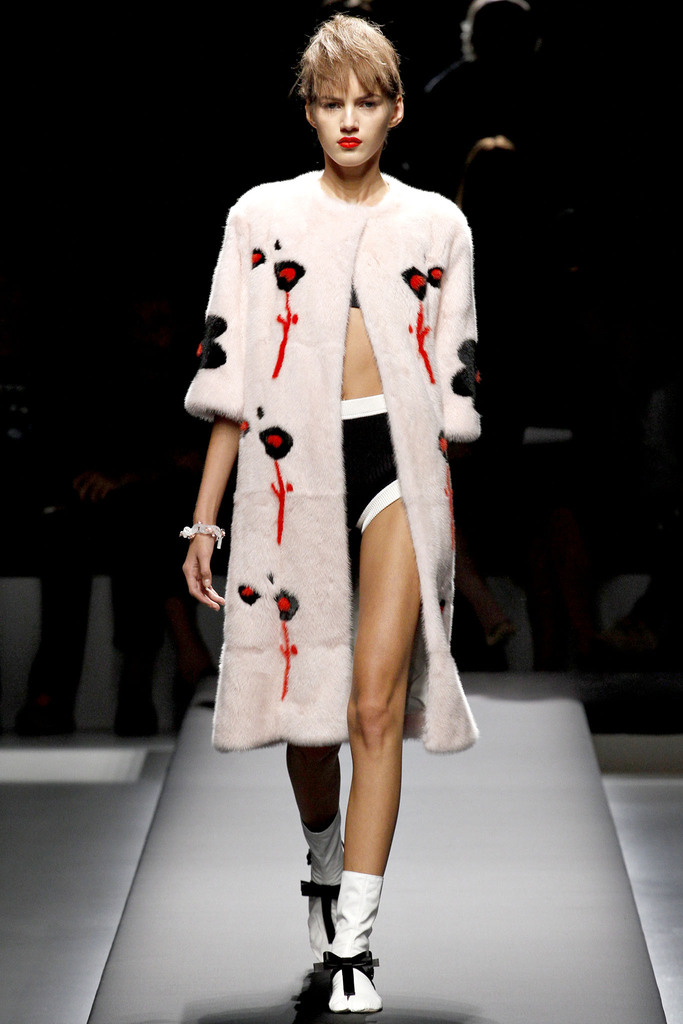 Prada 2013DƬ
