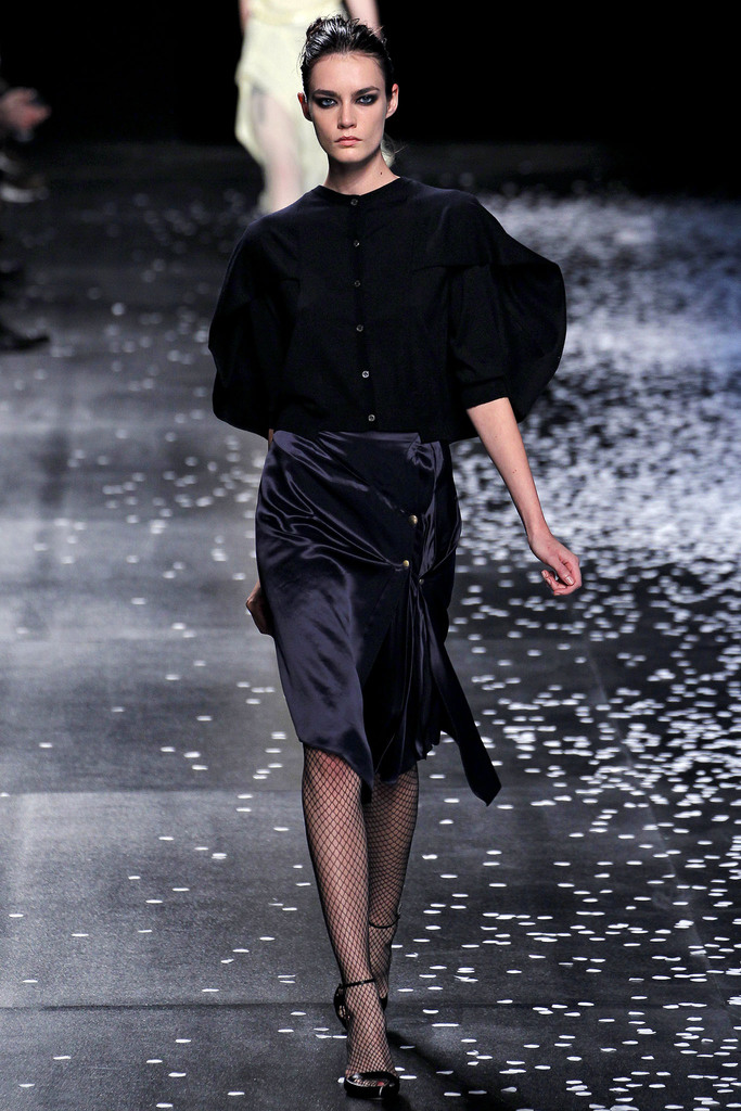 Nina Ricci 2013DƬ