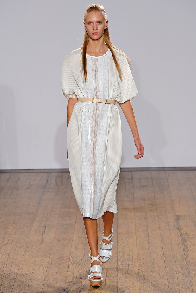 Nicole Farhi 2013DƬ
