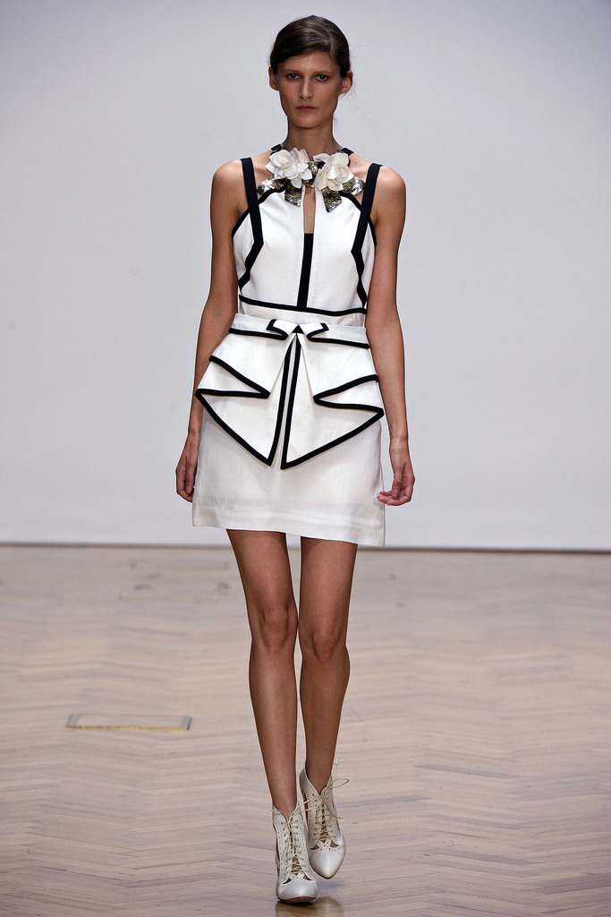 Sass & Bide 2013DƬ