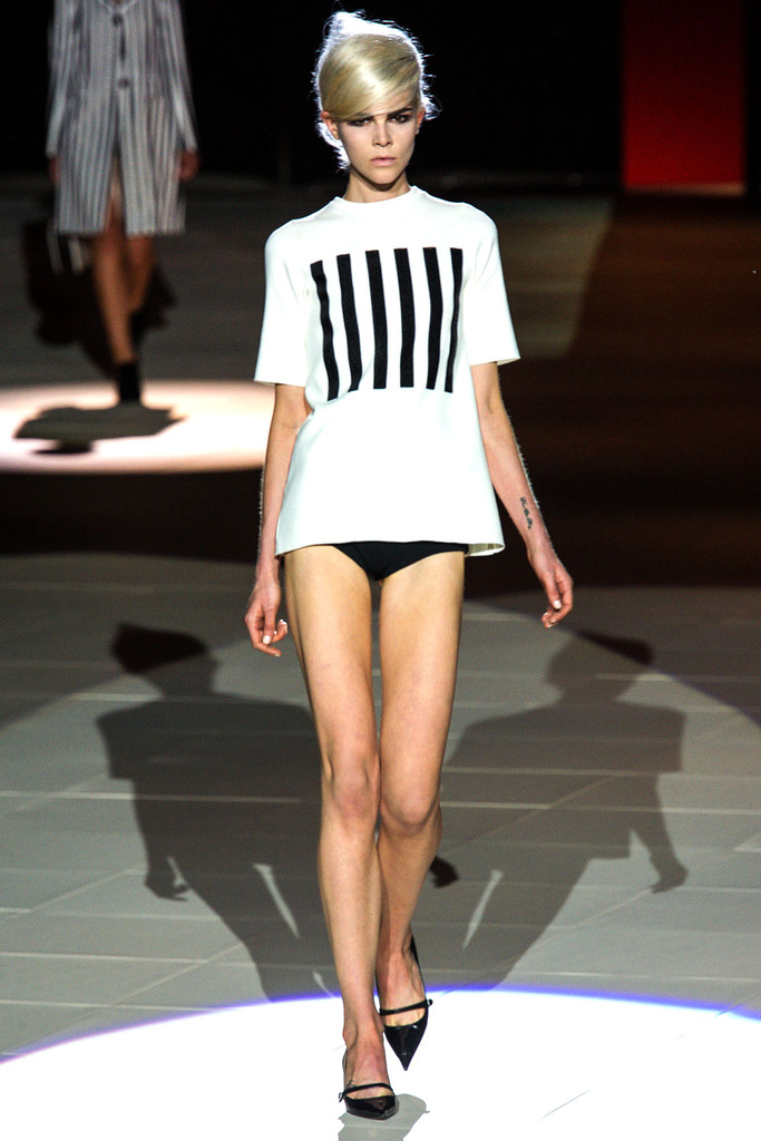 Marc Jacobs 2013DƬ