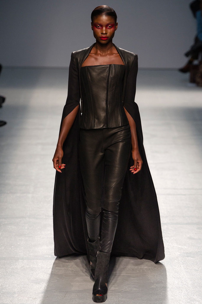 Gareth Pugh 2013DƬ