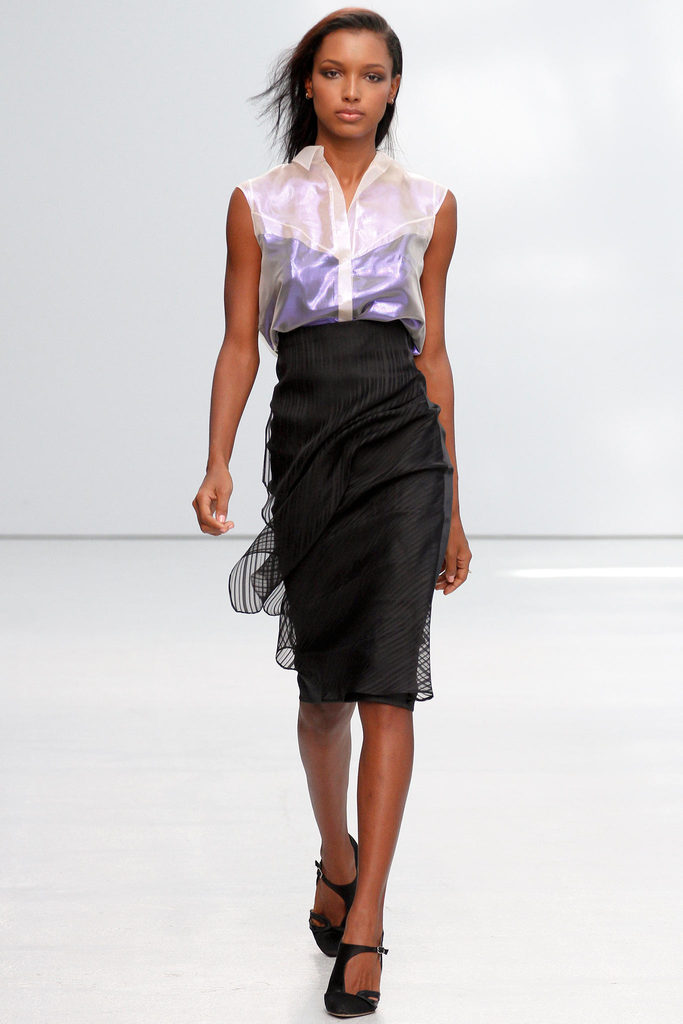 Anne Valerie Hash 2013DƬ