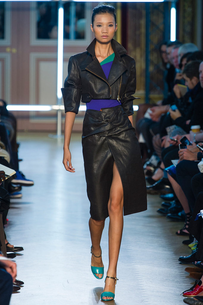 Roland Mouret 2013DƬ