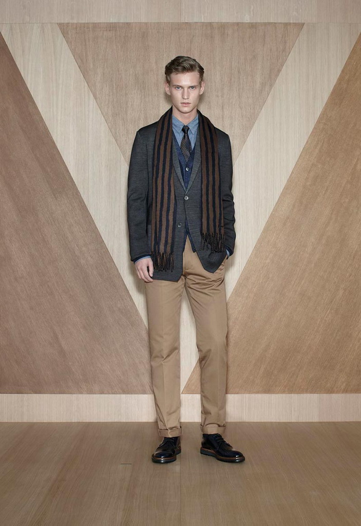 Louis Vuitton 2012ﶬbLookbookDƬ