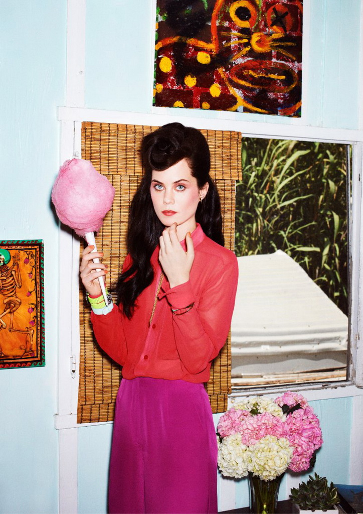 BCBGeneration 2012ﶬϵЏVDƬ