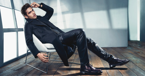 Kenneth Cole 2012ﶬVDƬ