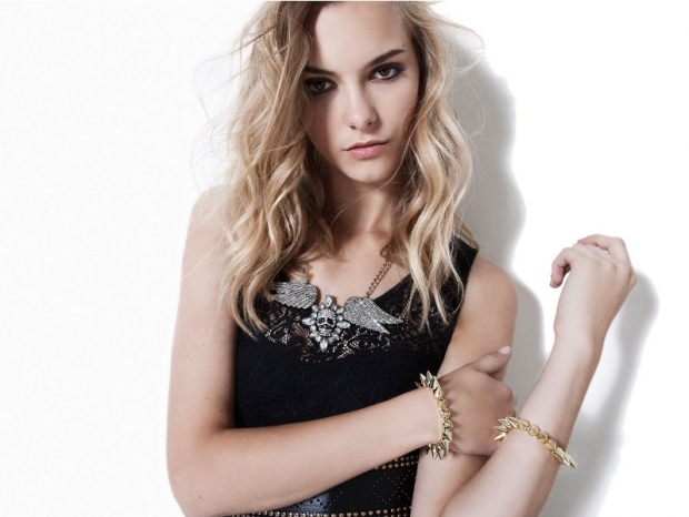 Stradivarius 9 LookbookDƬ
