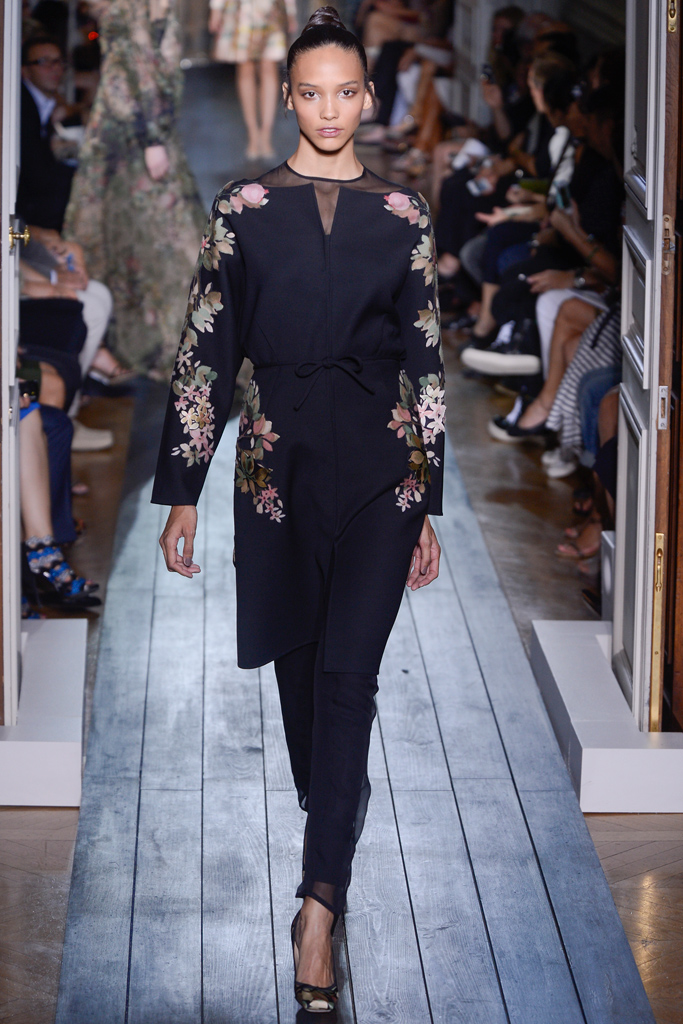 Valentino 2012ﶬ߼(j)(chng)DDƬ