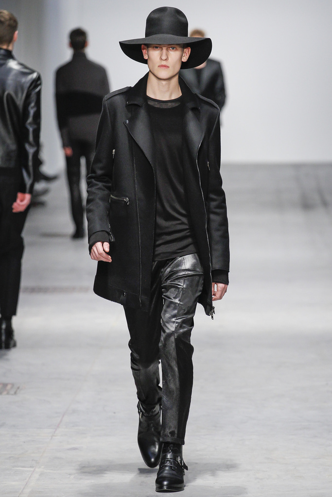 Costume National 2013ﶬbDDƬ