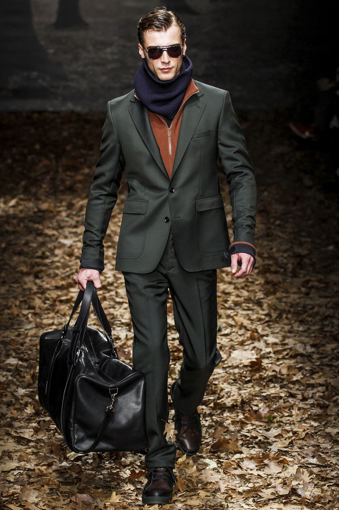 Trussardi 2013ﶬbDDƬ