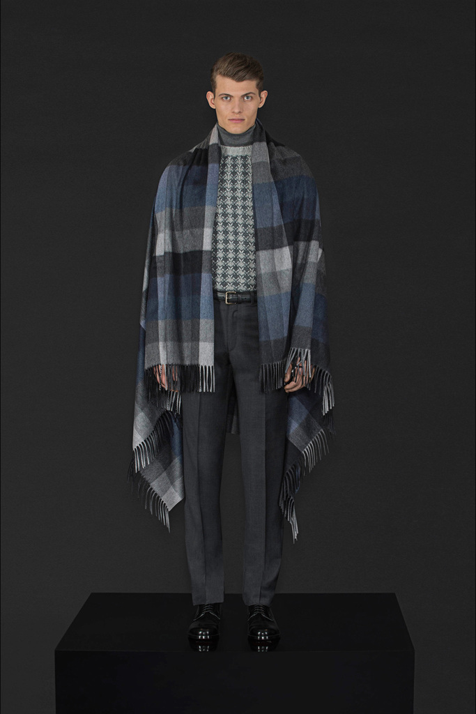 Brioni 2013ﶬbDDƬ