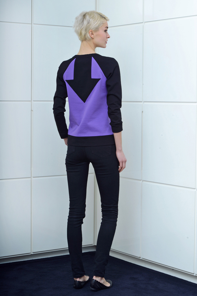 Lisa Perry 2013DDƬ