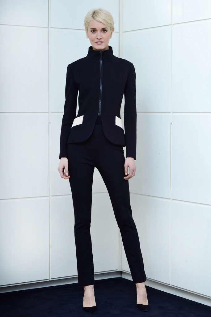 Lisa Perry 2013DDƬ